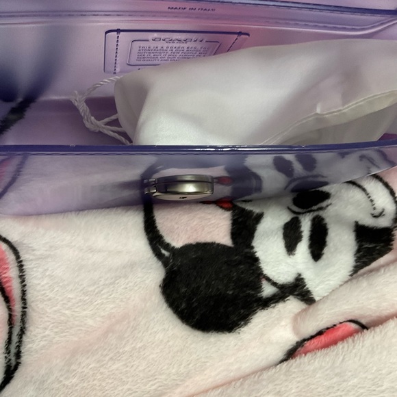 Coach jelly bag and Starbucks mug - Picture 9 of 16